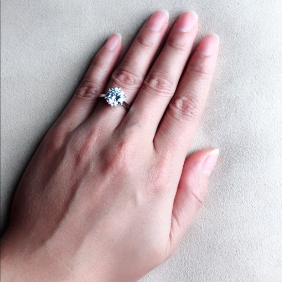 COPY - Best Valentines Gift ever, Size 8, Engagem… - Picture 8 of 8